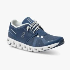 'On Running' Women's Cloud 5 - Denim / White 12 'On Running' Women's Cloud 5 - Denim / White -Carhartt Store 59.98901 cloud 5 ss22 denim white w g6 1024x1024@2x