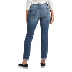 'Silver Jeans' Women's Curvy Boyfriend Mid Rise Slim Leg - Medium Wash 6 'Silver Jeans' Women's Curvy Boyfriend Mid Rise Slim Leg - Medium Wash -Carhartt Store LA23415AU333 IND 2 1024x1024@2x