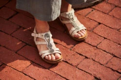 'Cobb Hill' Women's May Embellished - Metallic -Carhartt Store SS22 CH CI7770 MAY EMBELLISHED ON S 1024x1024@2x