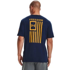 'Under Armour' Men's Freedom Flag T-Shirt - Academy / Steeltown Gold